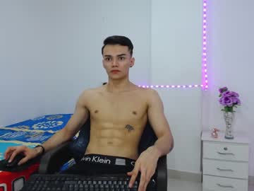 [13-10-22] gay_wimter cam video from Chaturbate