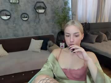 [02-06-22] maddyfoxyy public show video from Chaturbate.com