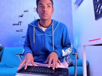 [29-04-22] arnold_c private sex video from Chaturbate