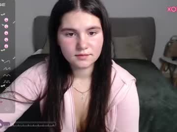 [11-11-23] mileyy_me_ public show from Chaturbate