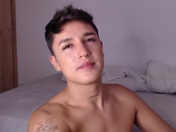 [12-11-23] angelcossio public webcam from Chaturbate.com