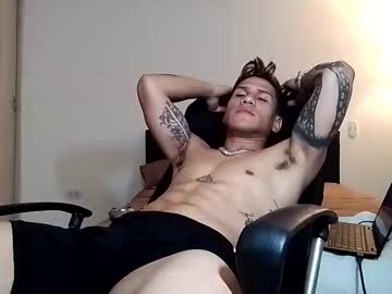 [13-01-24] adriano_bigcock webcam video from Chaturbate.com