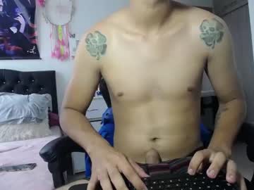 [13-04-23] ur_horny_cock chaturbate public show