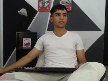 [21-12-23] zack_xtreme record cam show from Chaturbate