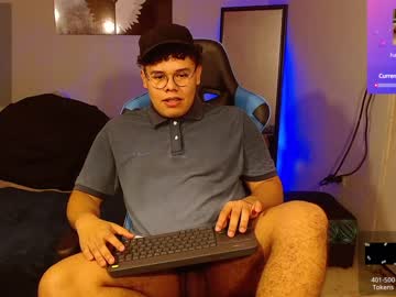 [27-12-23] hagen_hooper public show from Chaturbate