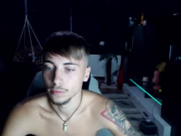 [25-09-22] tyrael_tyr record private show from Chaturbate.com