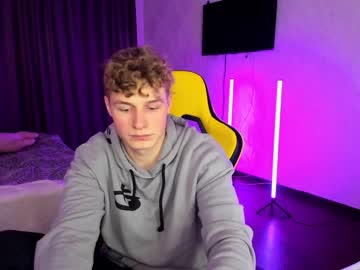 [16-04-24] kurt_hanssen video with dildo from Chaturbate