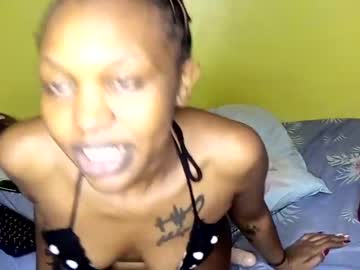 [21-06-23] clara_charlotte blowjob video from Chaturbate