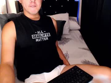 [12-01-22] addictiveboi video with toys from Chaturbate