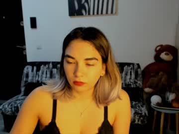 [05-12-23] alexa_dolly public show from Chaturbate