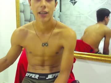 [02-02-24] thom_rider record private show video from Chaturbate