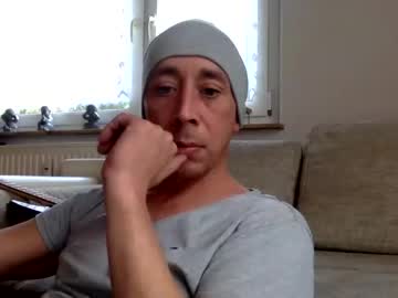 [28-09-22] touchmysoul80 public show from Chaturbate