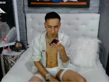 [26-11-22] peter_north18 chaturbate toying record