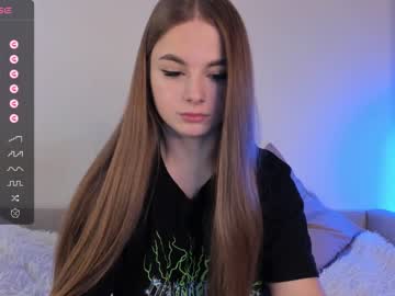 [23-12-23] julia__miln record private show