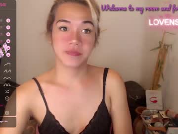 [01-03-24] foxyinnocentstar record cam show from Chaturbate