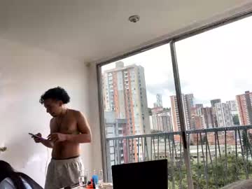 [04-11-22] bastian_franco_ webcam video from Chaturbate