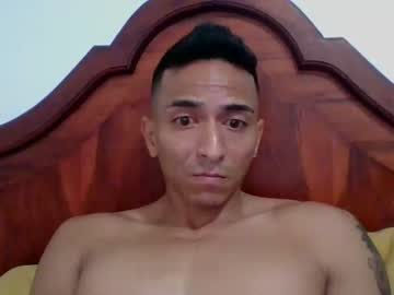 [06-10-22] doggy_fit record show with toys from Chaturbate