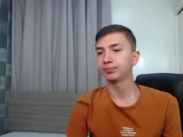 [28-11-22] grey_king19 chaturbate video with toys