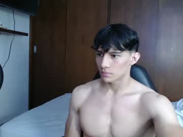 [29-10-23] ares_aestheticgod public show from Chaturbate