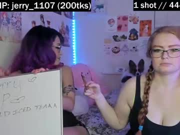 [06-04-22] sugarbee23 chaturbate dildo