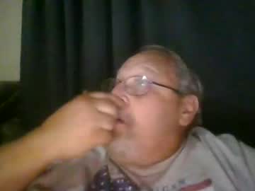 [10-07-22] daddydoyou1 public show video from Chaturbate