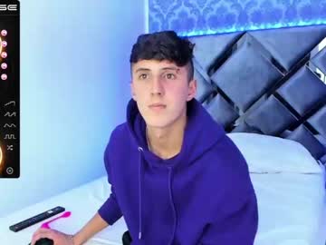 [11-04-22] jack__jones_ record private show from Chaturbate