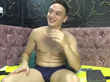 [28-06-22] mikestryder show with toys from Chaturbate.com