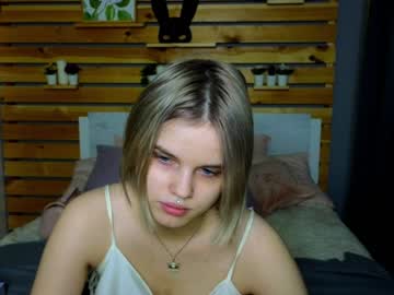 [22-06-23] alice_miraclee public show from Chaturbate.com