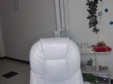 [28-12-23] baby_janny record video with dildo