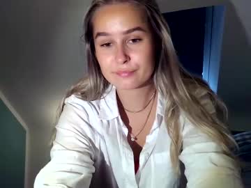 [20-08-22] sweetmelina19 public show from Chaturbate.com