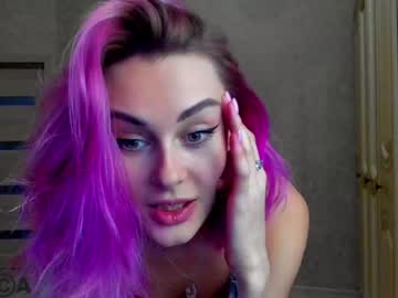 [18-03-22] melanialovely video from Chaturbate.com