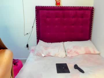 [22-11-22] melaniiemiiyan blowjob show from Chaturbate.com