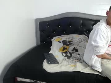 [01-02-24] red_muscule record private show from Chaturbate
