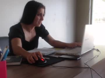 [27-04-22] mysecretjob_lauraa public webcam