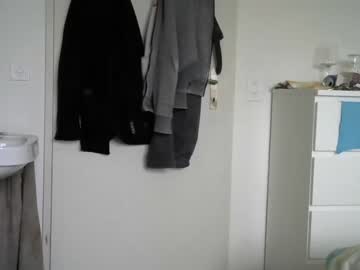 [09-04-24] toy0815xxxx cam video from Chaturbate.com