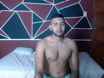 [27-05-22] brown_21cm public show video from Chaturbate