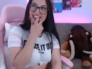 [05-06-23] zuley_joy video with dildo