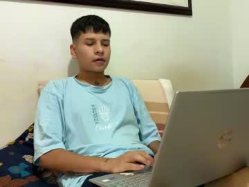 [28-06-23] innocent_skinny show with toys from Chaturbate.com