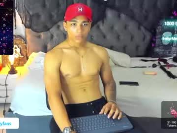 [25-10-23] apoloaustin record webcam video from Chaturbate