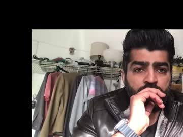 [01-02-23] zohaib112 public show from Chaturbate