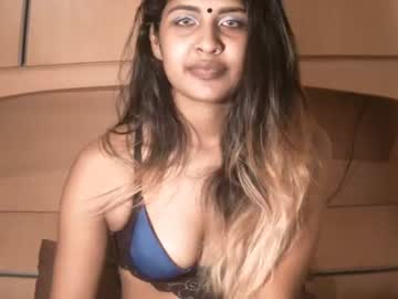 [17-03-22] indianteasebigass public show video from Chaturbate