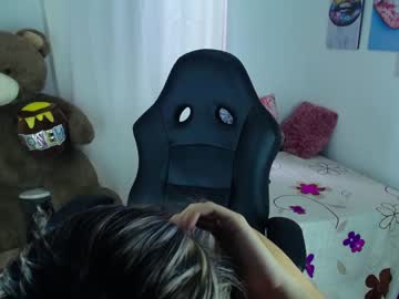 [24-02-22] kimberly__18 record video with toys from Chaturbate