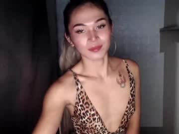 [08-03-23] christinathumpson record public show from Chaturbate