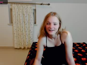 [14-10-23] marie_ma_cherie record public show from Chaturbate