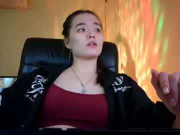 [27-10-23] clair_lune public show from Chaturbate