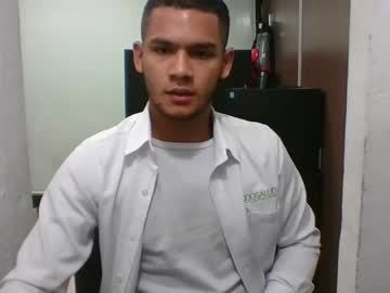 [04-04-23] juanfit_ private show from Chaturbate.com