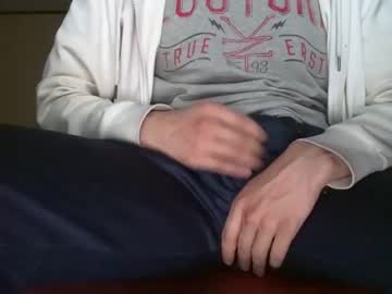 [12-05-22] teddy_143 blowjob video from Chaturbate