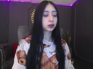 [28-04-22] sophiastuart webcam