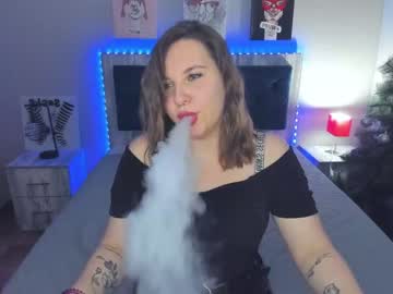 [21-12-22] violamoore record video with dildo from Chaturbate