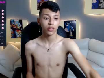 [26-08-22] jeycambell record public show from Chaturbate.com